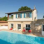 Garden & Lyon -