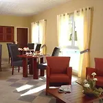 Aparthotel Garden & Lyon -