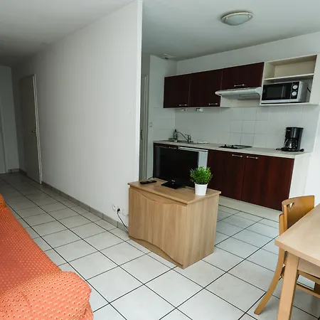 Garden & Lyon - Aparthotel 3*