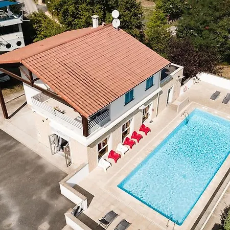 Garden & Lyon - Aparthotel